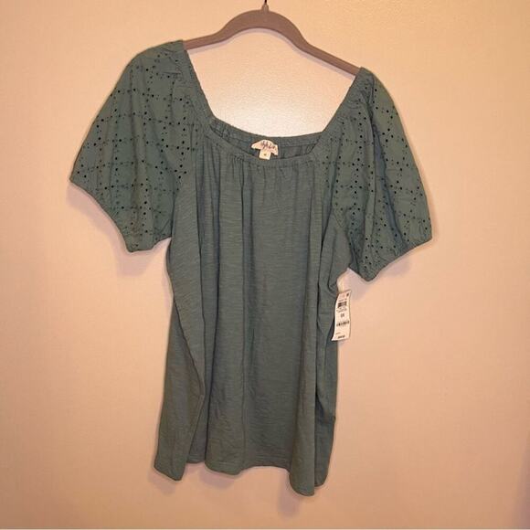 NWT Style & Co 2 Pack White & Sage Green Off Shoulder Short Sleeve Modest 0X - Picture 2 of 11